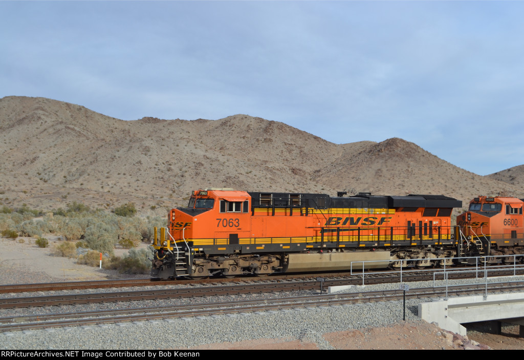 BNSF 7063